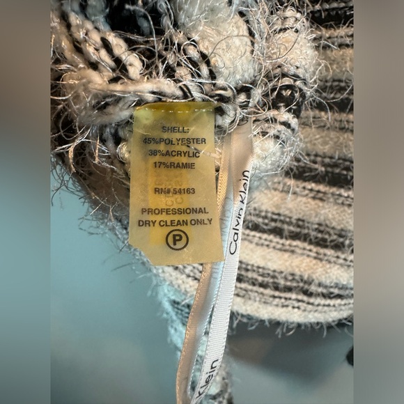 Calvin Klein Cardigan Women’s Black White Striped Fuzzy Eyelash Cropped Open - Picture 14 of 16